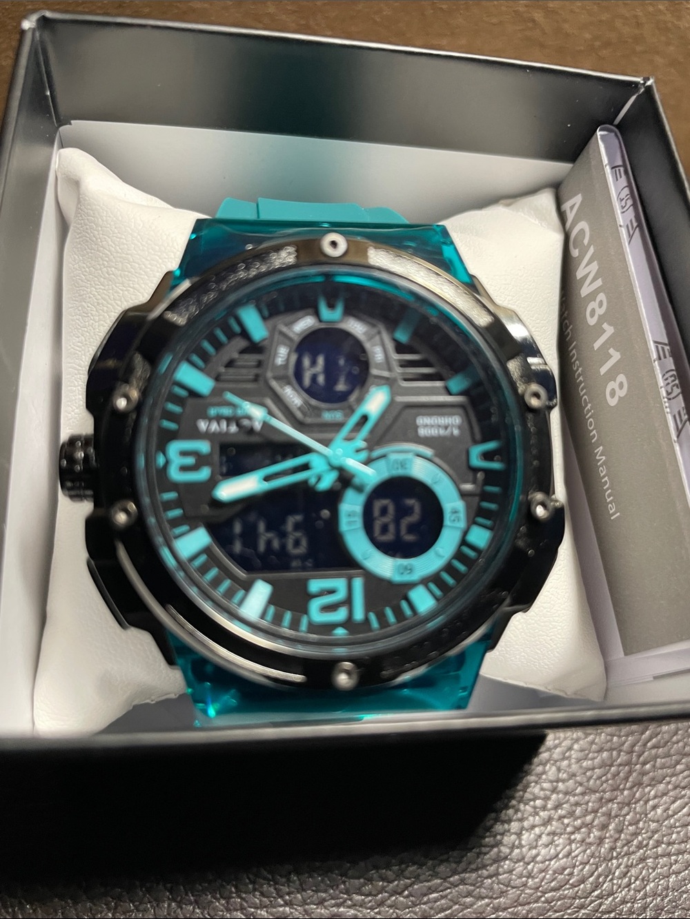 Turquoise INVICTA Accent Digital-Analog Sport Watch